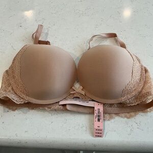 Victorias Secret Nude Bra NWT 36C